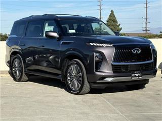 2025 Infiniti QX80 luxe