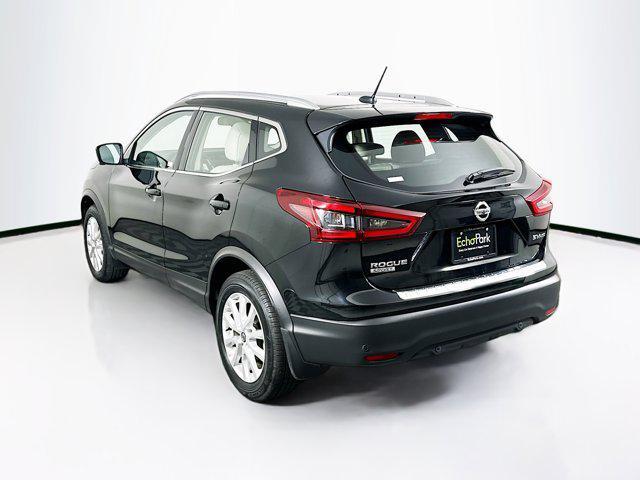 2022 nissan rogue sport sv