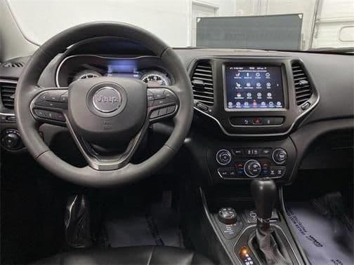 2022 jeep cherokee trailhawk in plymouth, wisconsin