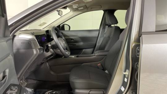 2025 Nissan Kicks