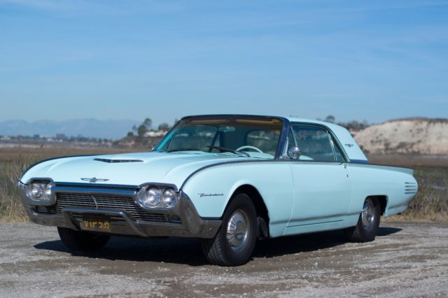 restored ford thunderdbird 1961