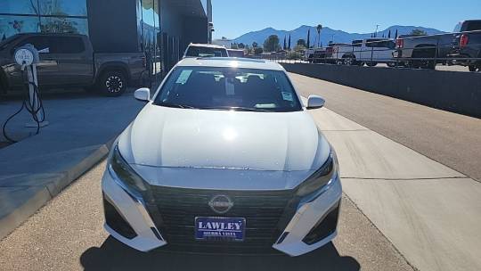 2024 Nissan Altima