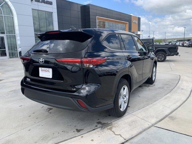 2023 toyota highlander l