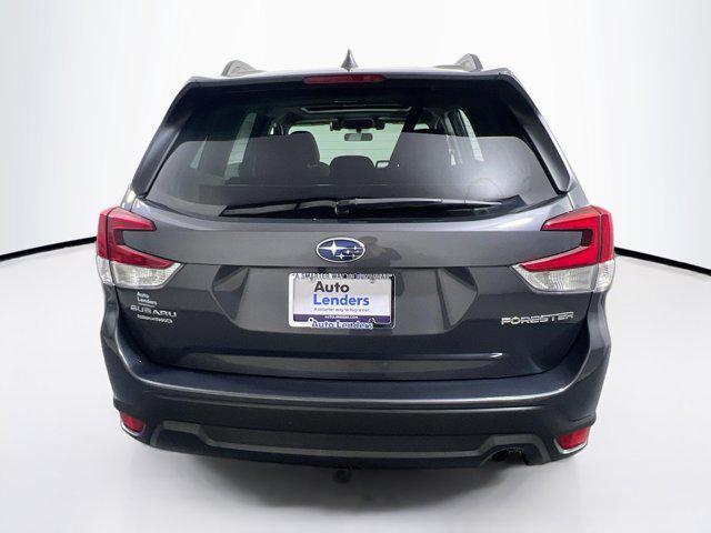 2021 subaru forester premium