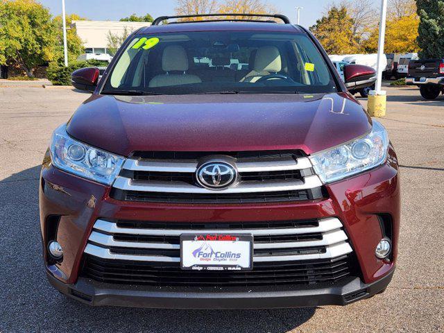 2019 toyota highlander le plus