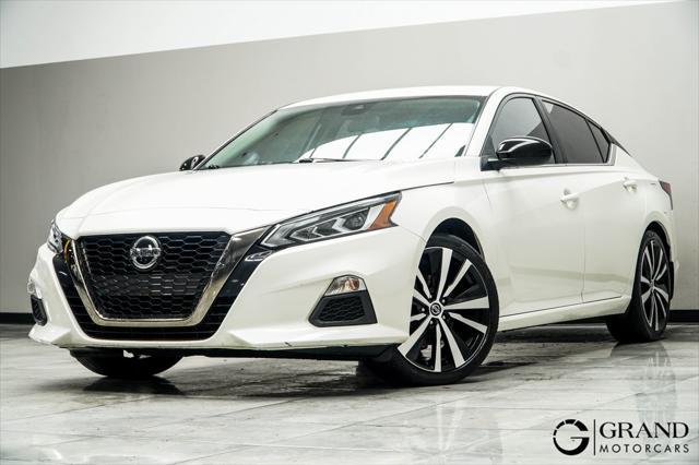 2021 nissan altima sr fwd