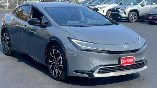 2023 toyota prius prime xse