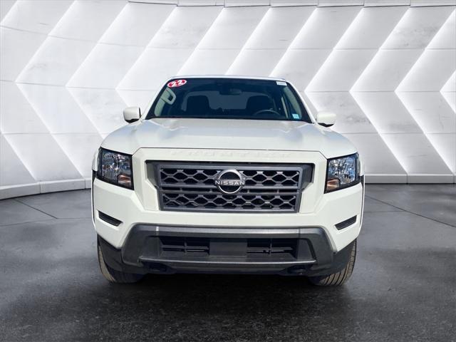 2022 nissan frontier sv