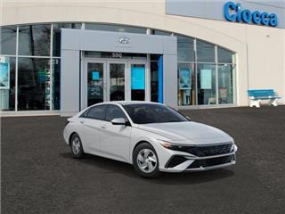 2025 Hyundai Elantra se