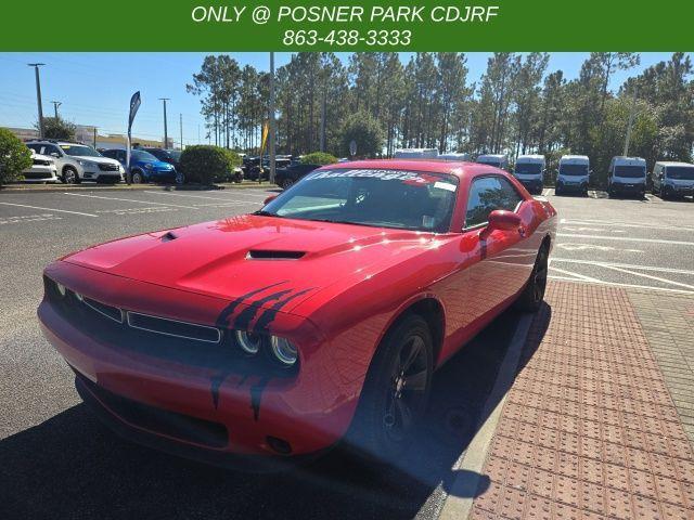 2023 dodge challenger sxt
