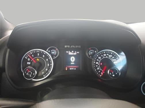 2019 ram 1500 big horn in green bay, wisconsin