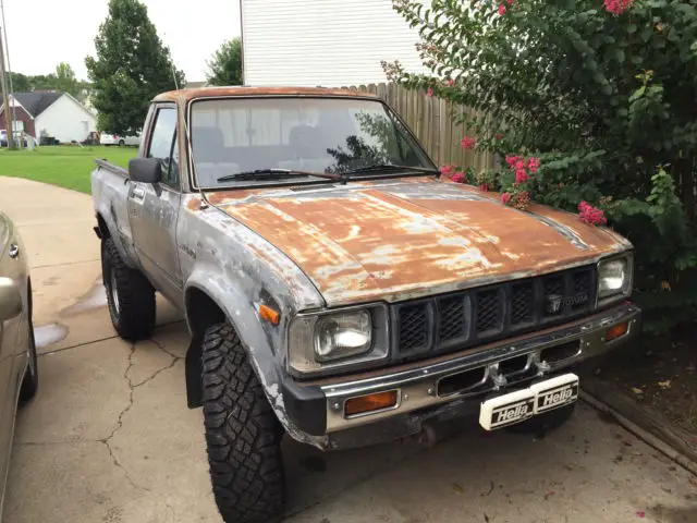1983 toyota pickup 4x4 22r 4'cyl 79k sun roof original miles