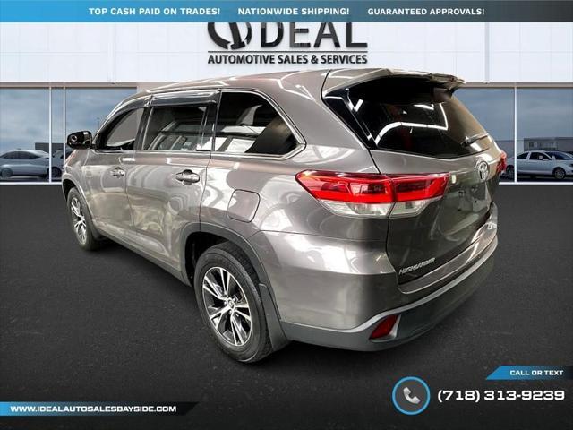 2019 toyota highlander le