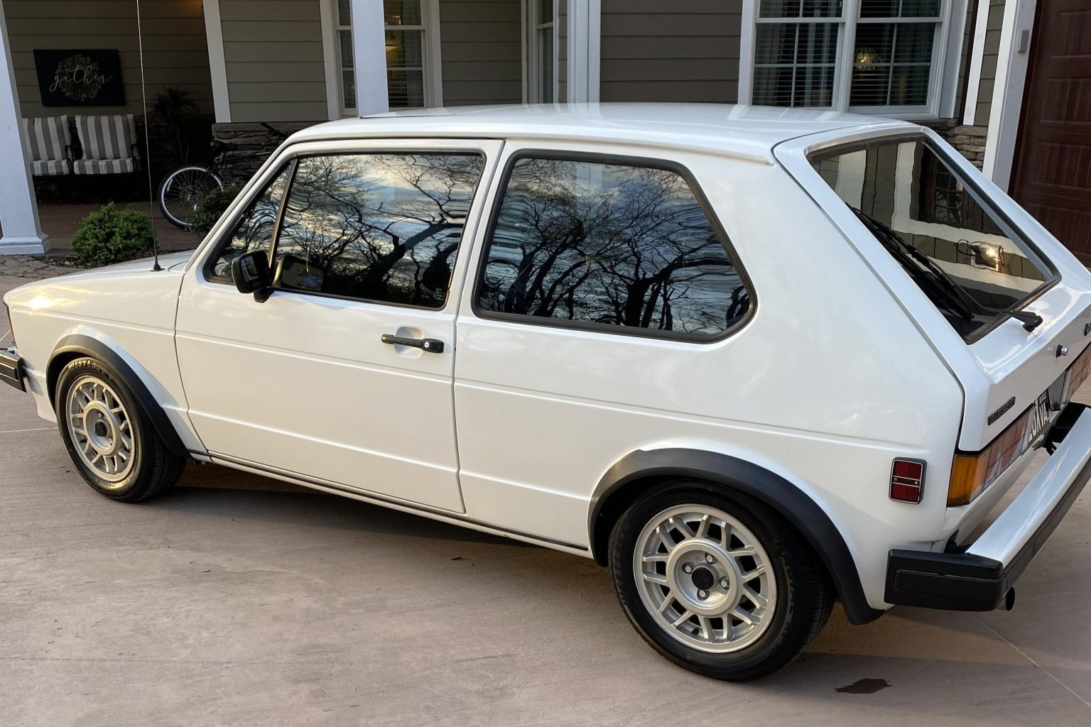 1984 volkswagen rabbit gti 2.0l 5-speed