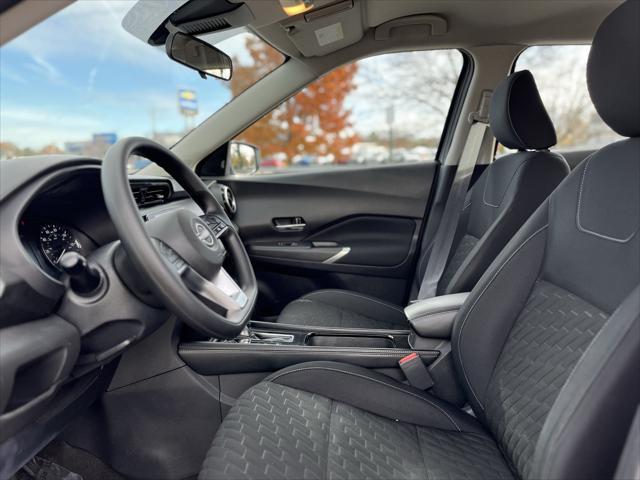 2022 nissan kicks sv