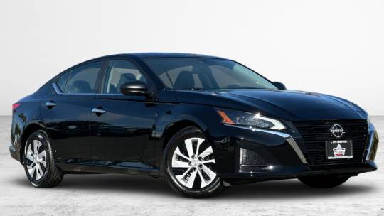 2025 Nissan Altima