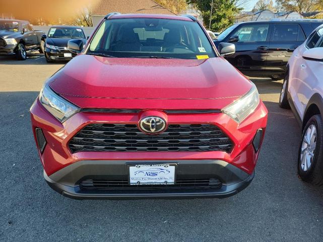 2021 toyota rav4 le