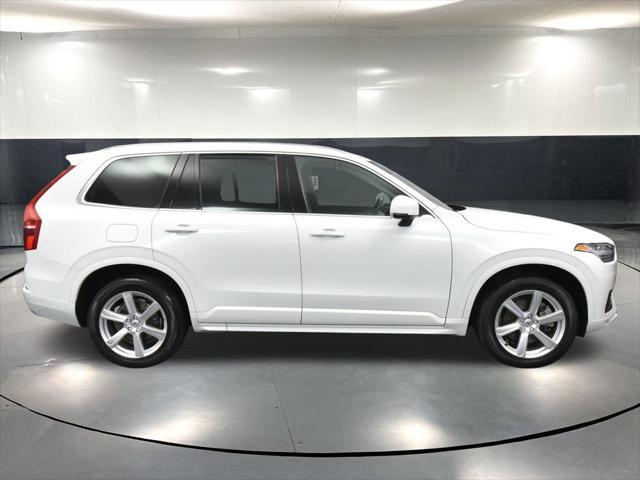 2021 volvo xc90 t6 momentum