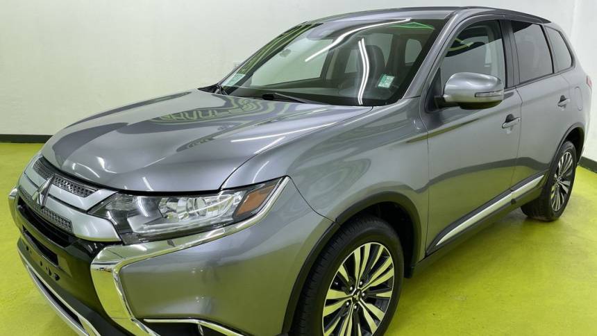 2020 mitsubishi outlander se
