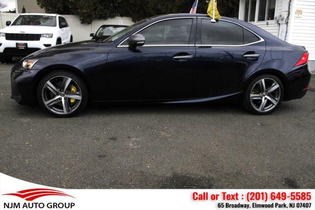 2017 lexus is 300 base