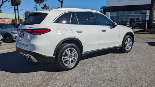 2025 Mercedes-Benz GLC