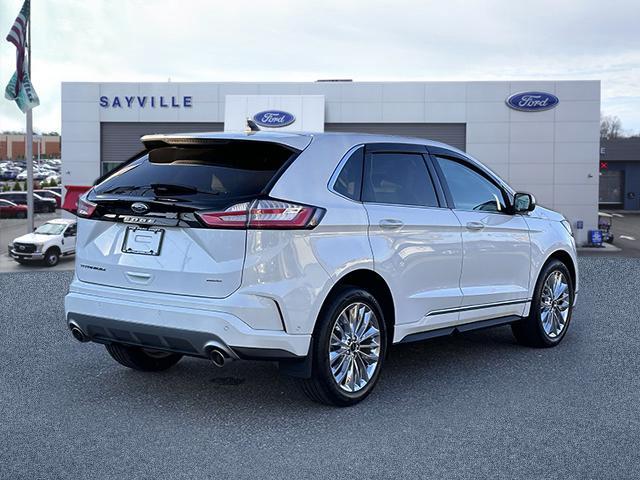 2022 ford edge titanium