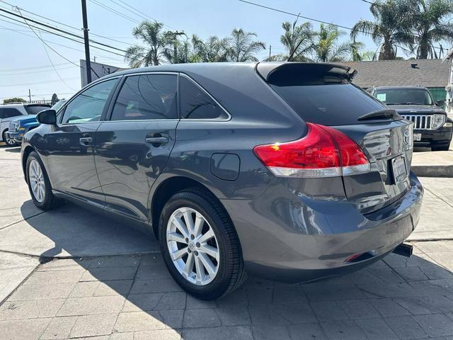 2010 toyota venza base (a6)
