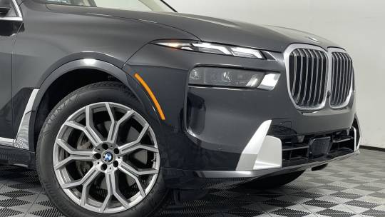 2024 BMW X7