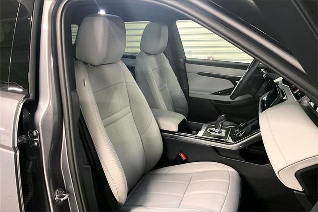 2023 land rover range rover evoque se