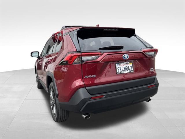 2022 toyota rav4 hybrid xle premium