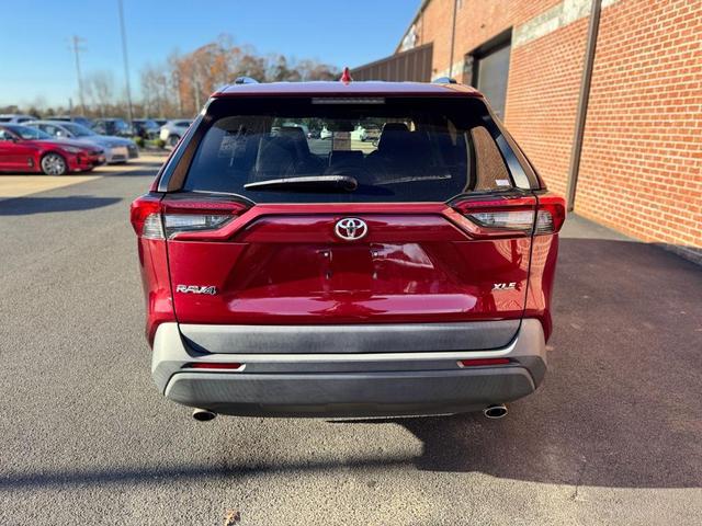 2020 toyota rav4 xle