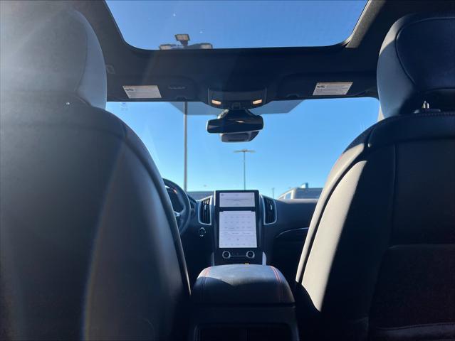2022 ford edge sel