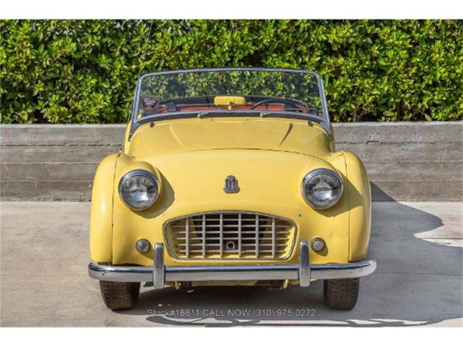 1957 triumph tr3 in beverly hills, california