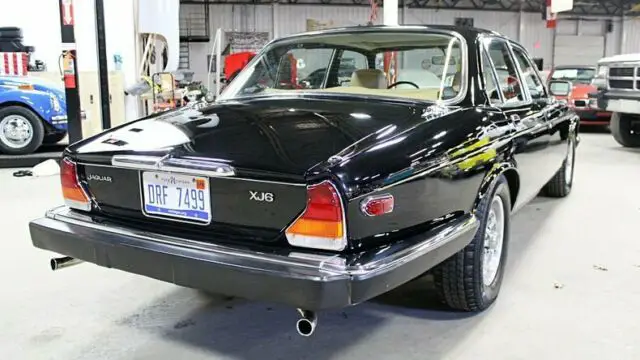 1983 jaguar xj6 111973 miles black sedan 4.2l i6 automatic