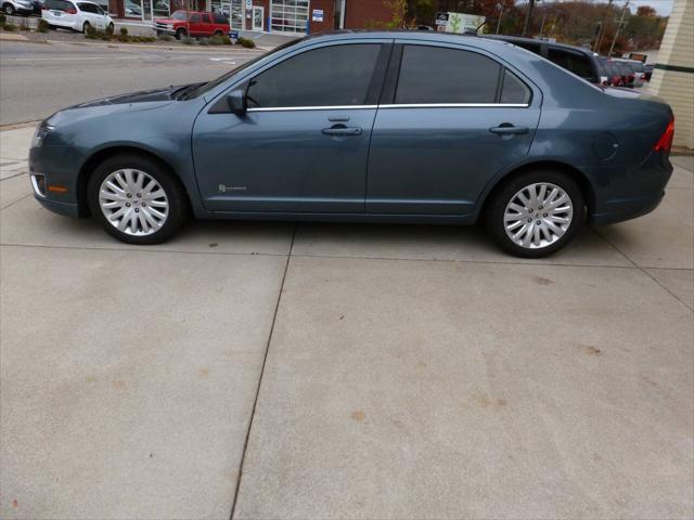 2012 ford fusion hybrid base