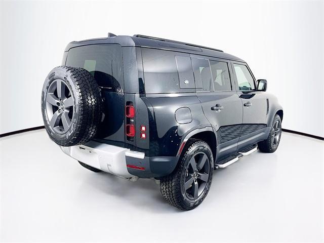 2024 land rover defender p400 s