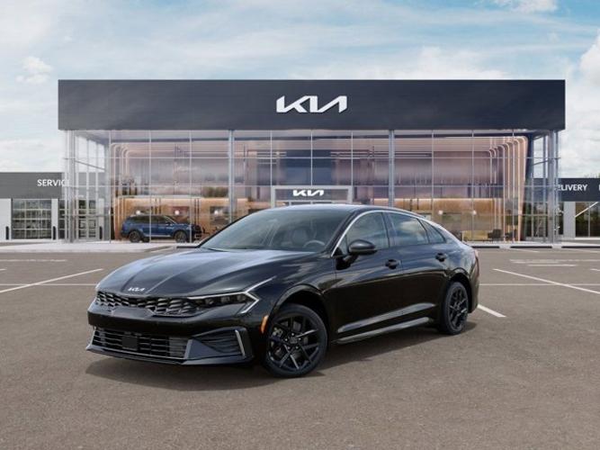 new 2025 kia k5 lxs