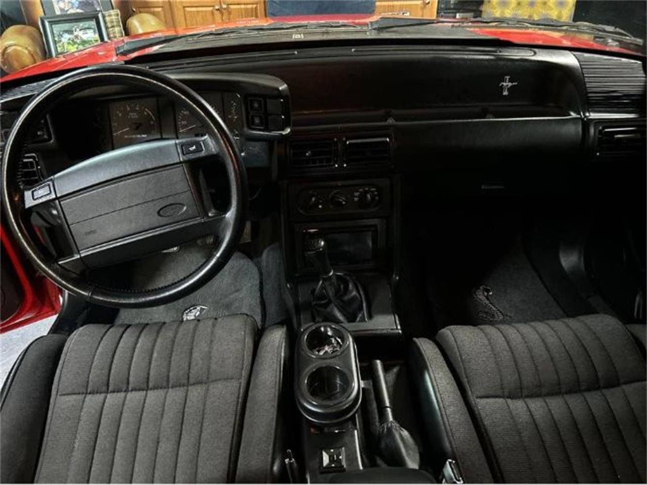 1993 ford mustang