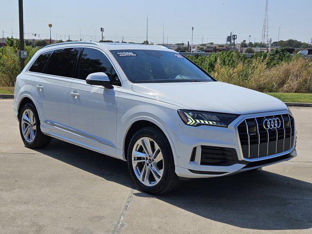 2021 audi q7 45 premium plus