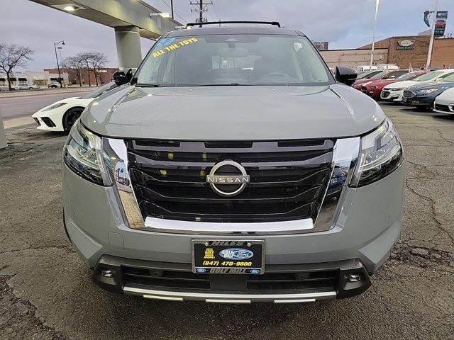 2022 nissan pathfinder platinum