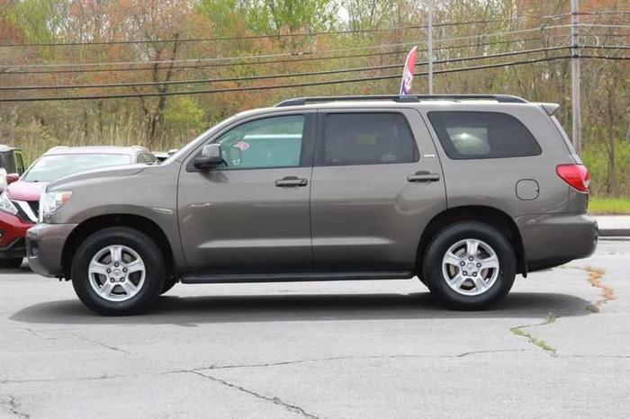 2014 toyota sequoia sr5 sport utility 4d in taunton, massachusetts