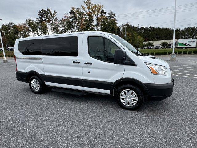 2019 ford transit-150 xl