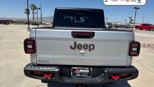 2024 Jeep Gladiator