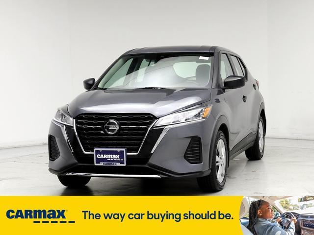 2021 nissan kicks s