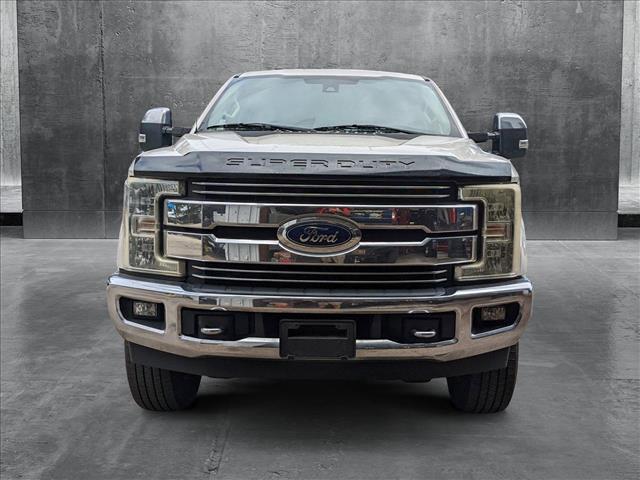 2017 ford f-250 lariat