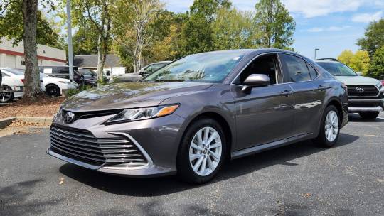 2022 Toyota Camry le