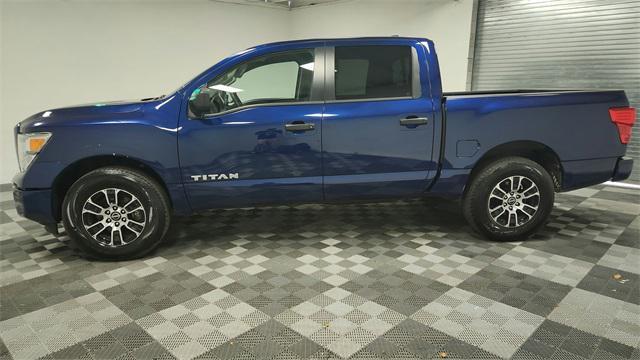 2023 nissan titan sv