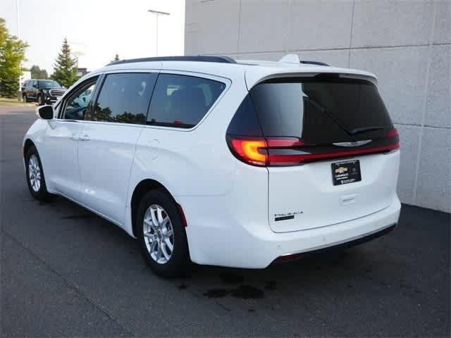 2022 chrysler pacifica touring l