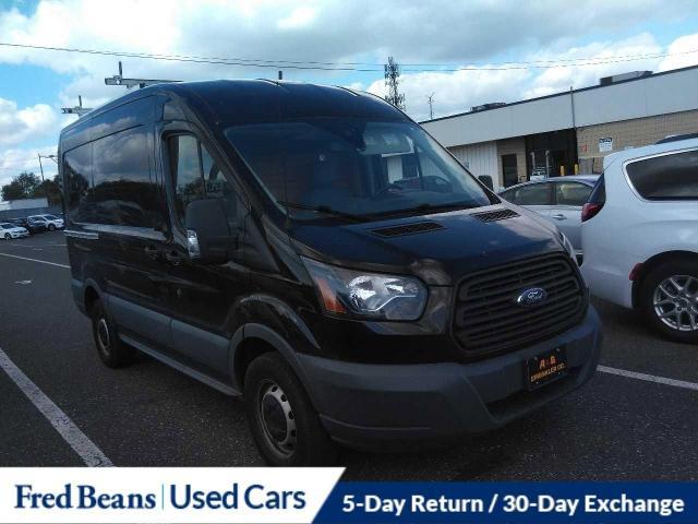 2018 ford transit-250 130 wb medium roof cargo