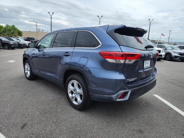 2018 toyota highlander limited